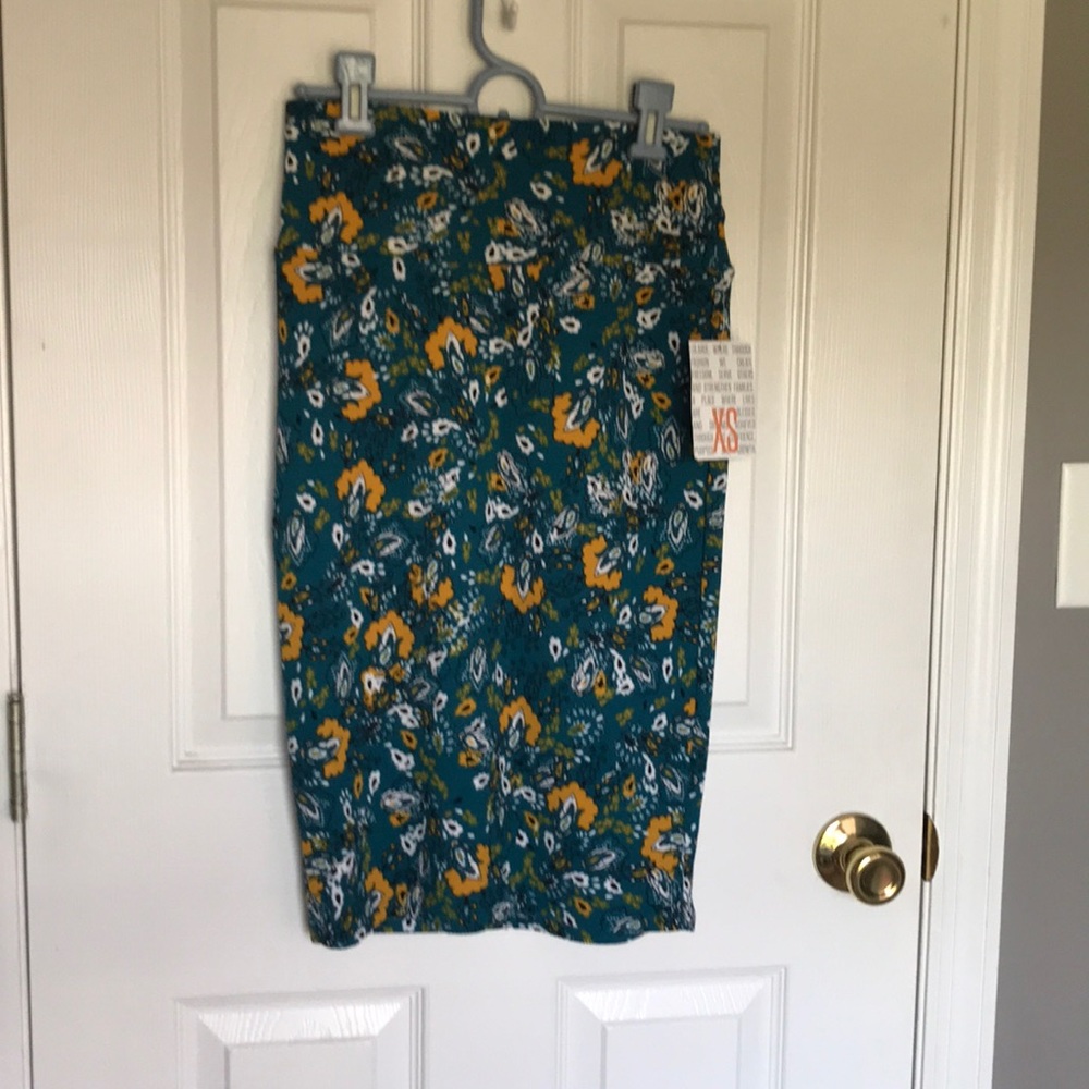 Cassie skirt